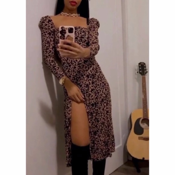 NEW Reformation Sigmund Dress Blitz 22 Plus Size - Picture 8 of 17